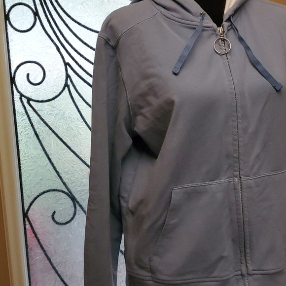 Blue Gap Jacket - Picture 5 of 11
